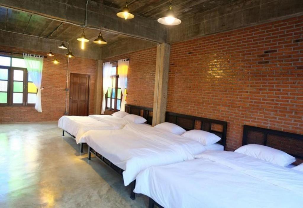 Oyo 1155 Bikers House And Enduro Tours Chiang Mai Hotel Eksteriør billede