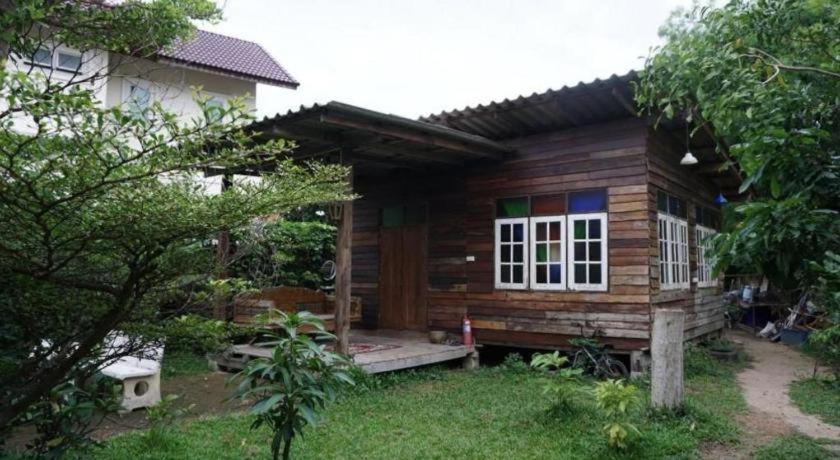 Oyo 1155 Bikers House And Enduro Tours Chiang Mai Hotel Eksteriør billede
