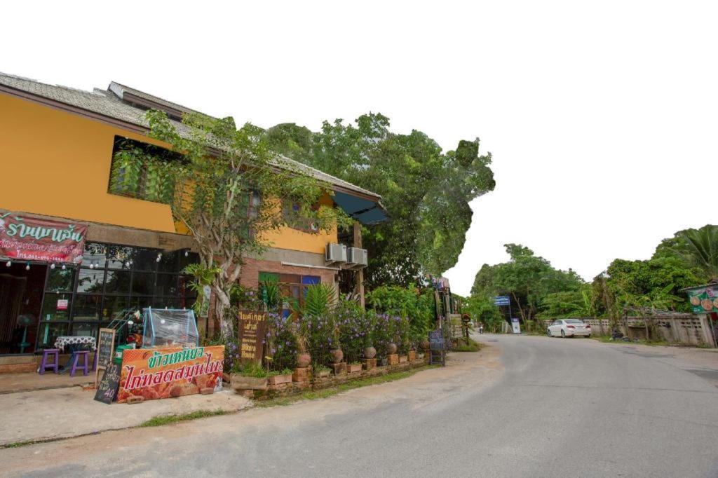 Oyo 1155 Bikers House And Enduro Tours Chiang Mai Hotel Eksteriør billede